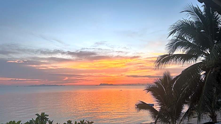 The Dreamcatcher Hostel Nathon SamuiSunset