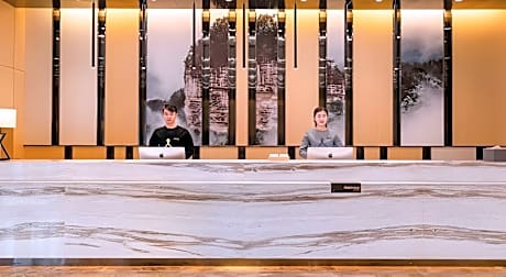 Atour Hotel Tianshui Shoth High-Speed Railway Xihuang Avenue