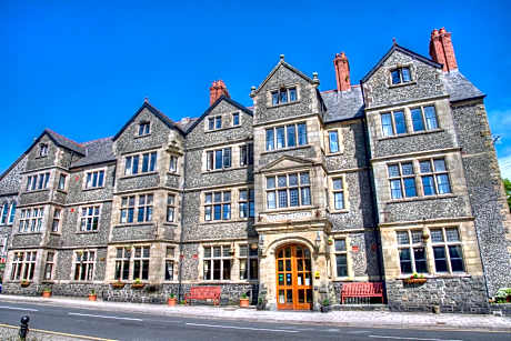 George IV Hotel