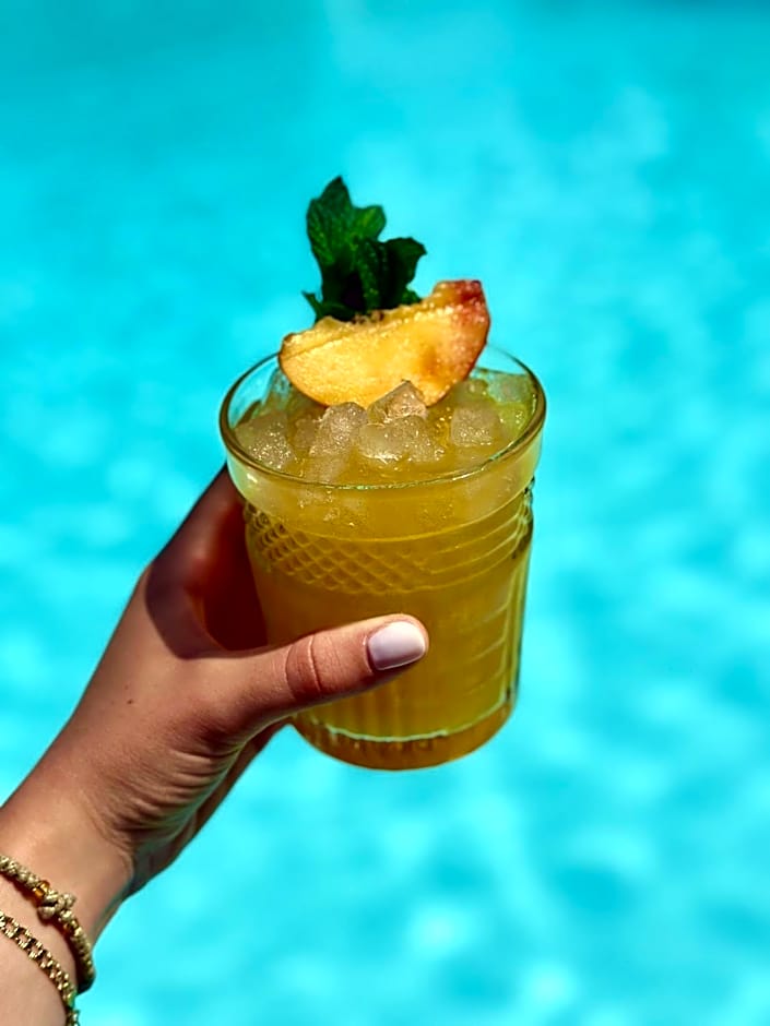 Creta Blue Boutique Hotel