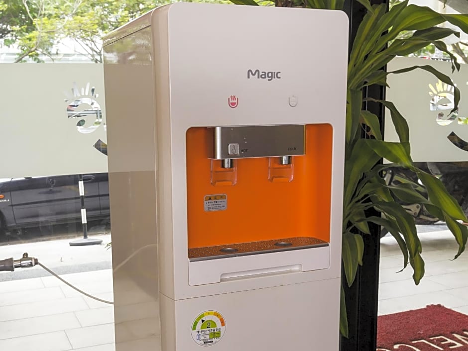 Smile Hotel Danau Kota