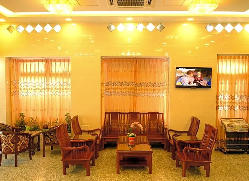 Kaung Myint Hotel