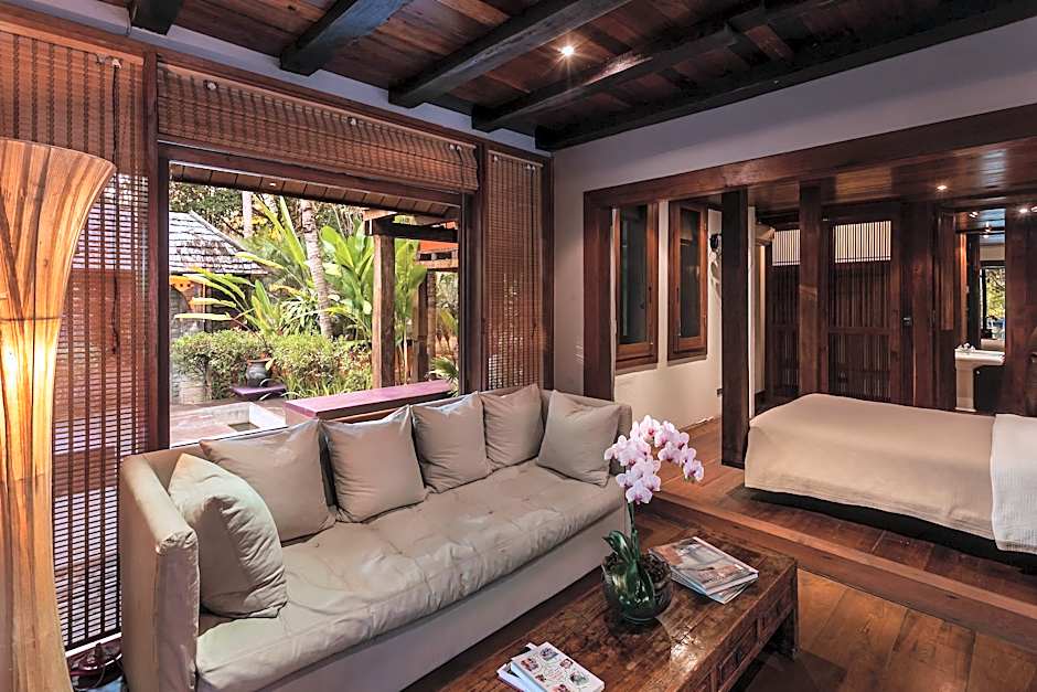 Chandra Residence, luxury, warmth and playfulness!