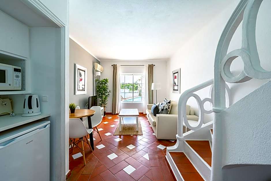 Baluarte da Vila Apartments