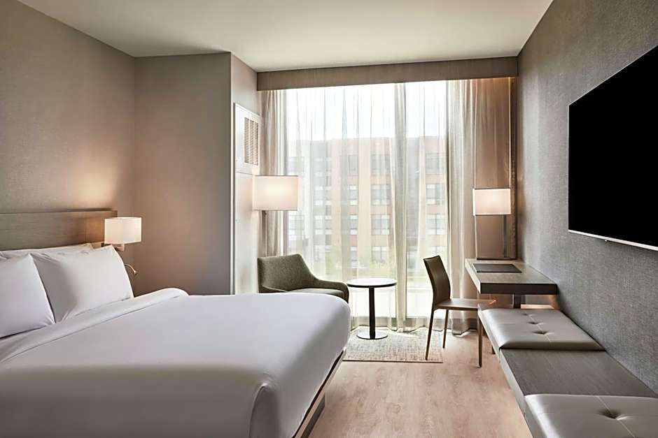 AC Hotel by Marriott St. Louis Chesterfield