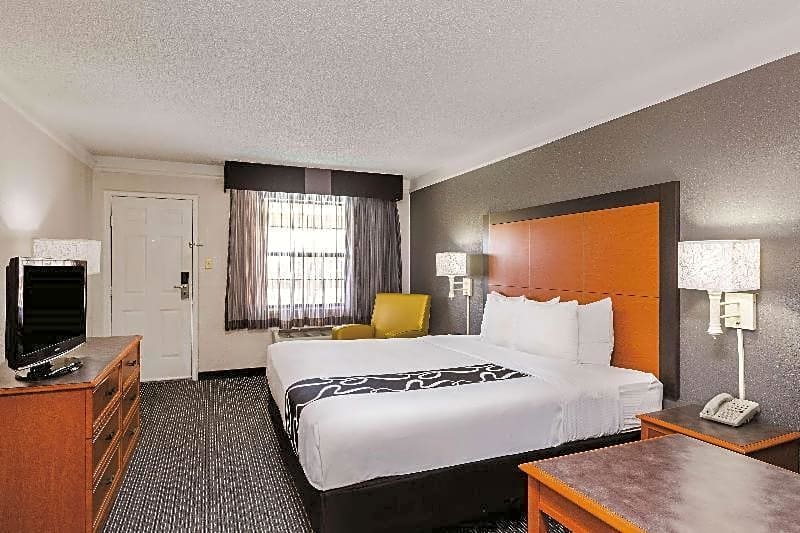 Travelodge by Wyndham El Paso - Airport