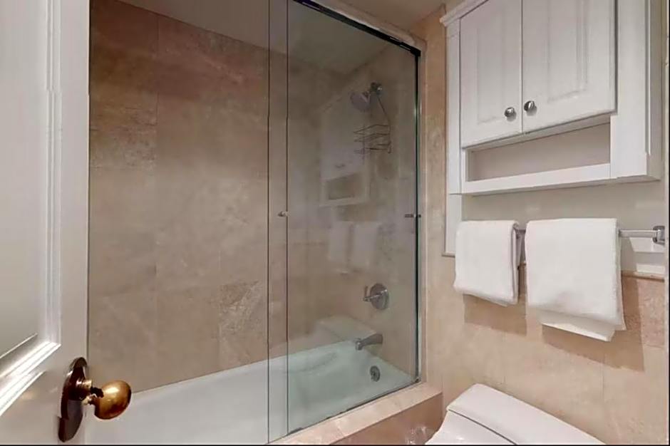 Enclave 309, Snowmass Ski-In/Ski-Out Condo w/Shared Pool/Hot Tub/Private Washer/Dryer/Gym/WiFi