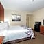 Red Roof Inn & Suites Hazleton
