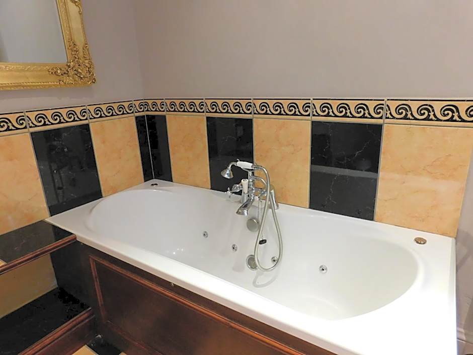 The Old Registry guest house