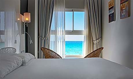 Twin Room with Sea View