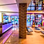 Six Fukun Hotel