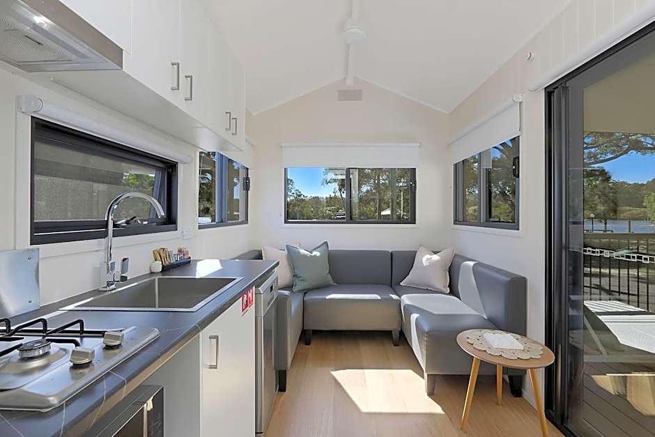 Reflections Ferry Reserve - Holiday Park