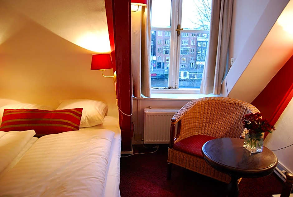 Amsterdam House Hotel