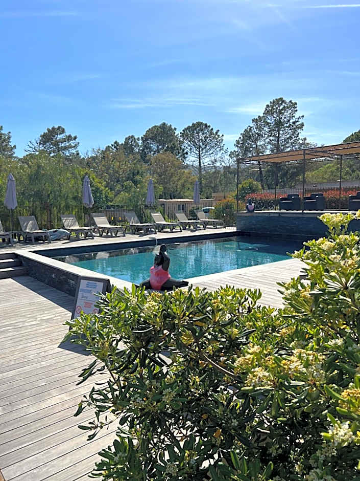 Hôtel les jardins de Sta Giulia avec piscine