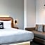 Moxy by Marriott Paris Bastille