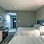 Hampton Inn By Hilton and Suites Dallas/Plano Central