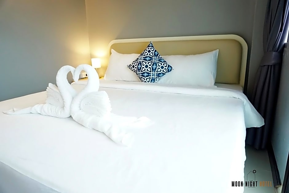 The Moon Night Ao Nang Hotel