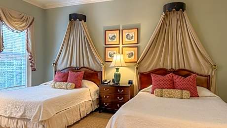 Standard Double Room with Two Double Beds