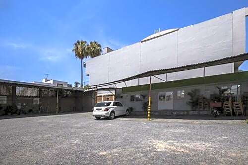 Hotel Arboledas Expo