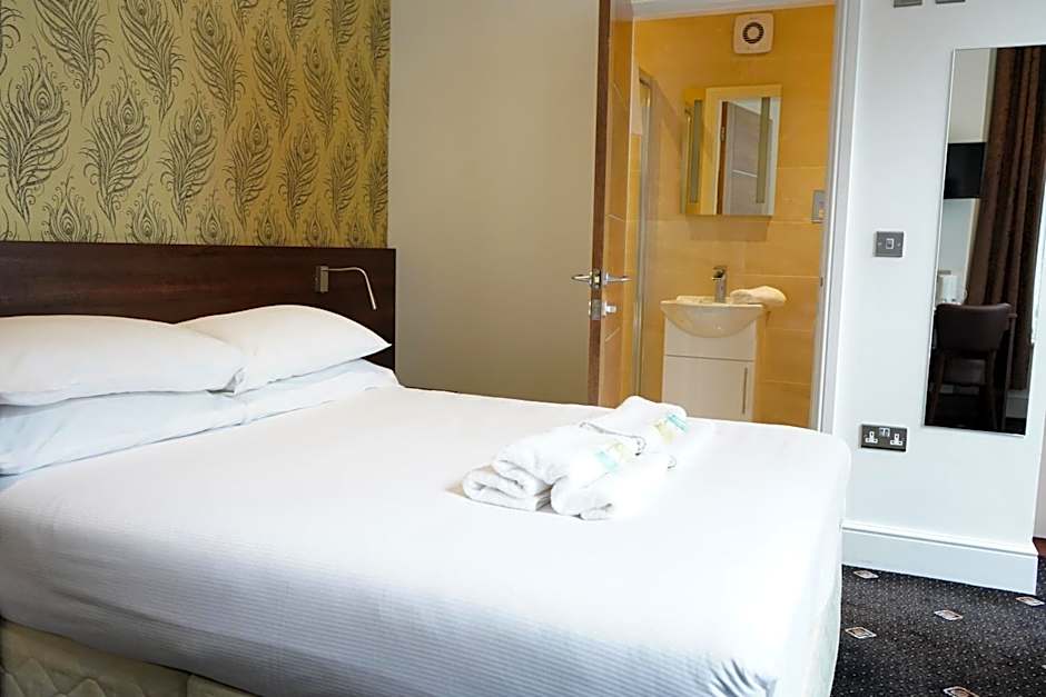 Marlborough Hotel