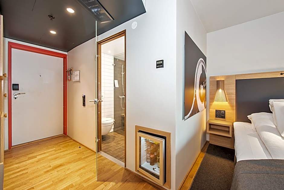 Clarion Hotel The Edge