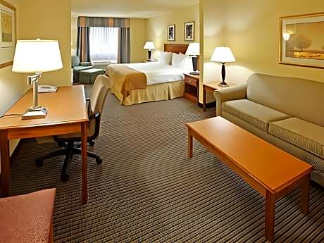 1 King Bed Standard