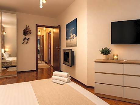 Two-Bedroom Apartment with Balcony (4 Adults)