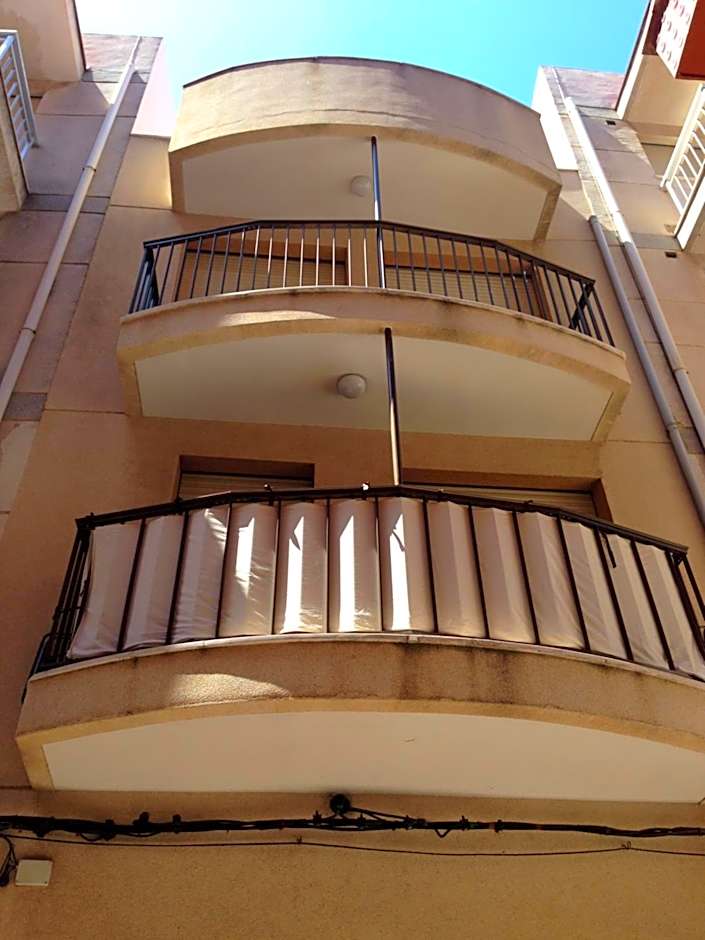 A 1 min de las playas norte y sur