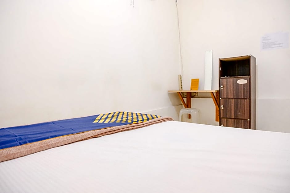 OYO Life 2417 Melati Residence