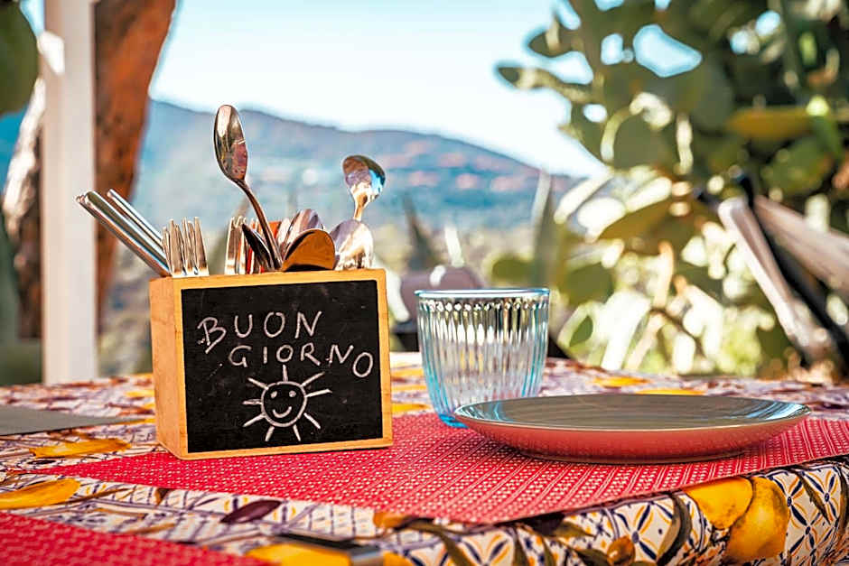 Villa Bella Salmagi - Surya Sardinia Holidays & Yoga