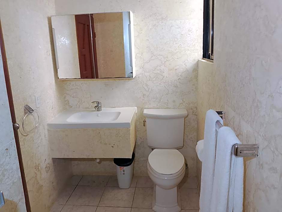 Hotel Garant & Suites
