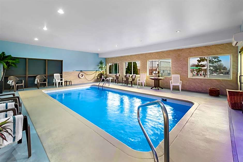 Red Lion Inn & Suites Blue Springs