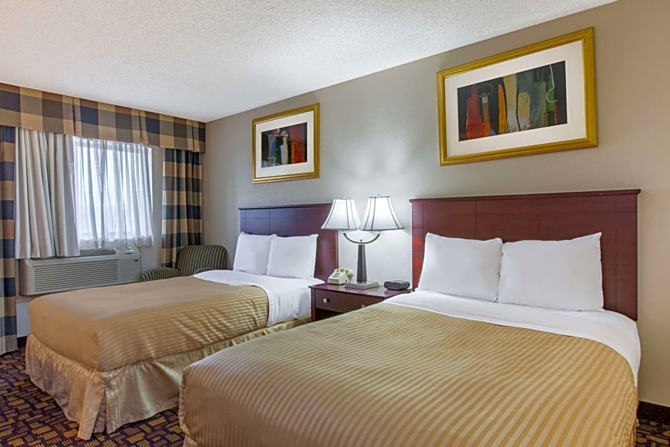 Knights Inn Parkway