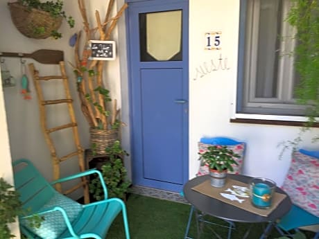Triple Room with Garden View