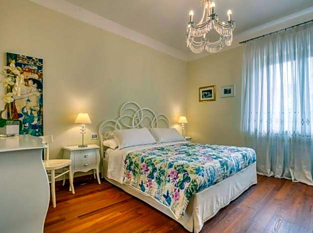 Hotel Villa De Santis