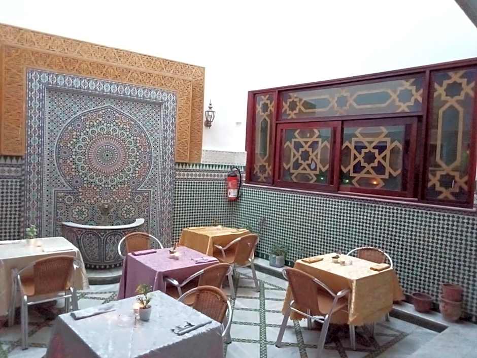 Hôtel Sid El Aidi Médina