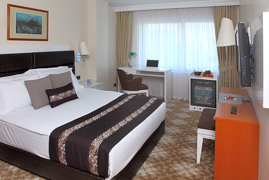 Jura Hotels Mavi Surmeli