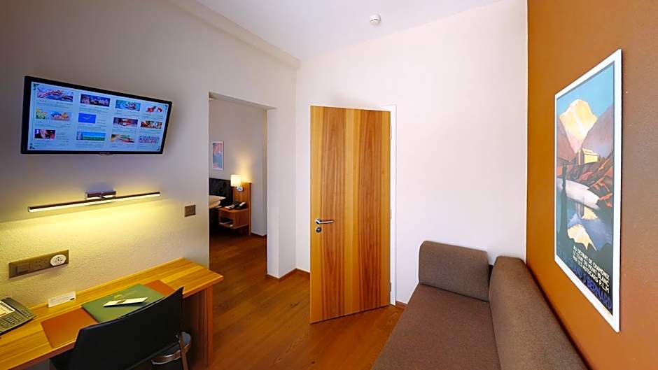Hotel Ambassador