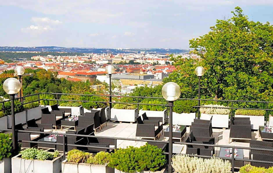 NH Prague City