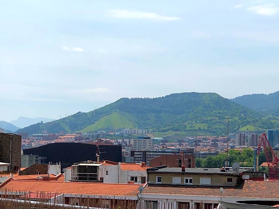 Estudios Bilbao Deusto