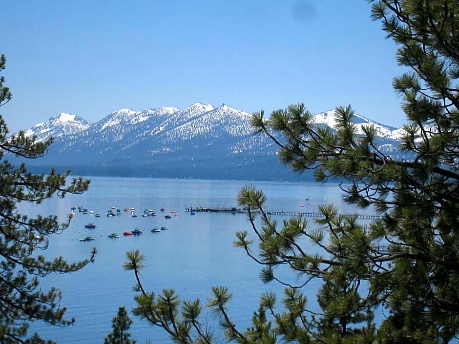 Pepper Tree Inn Tahoe City