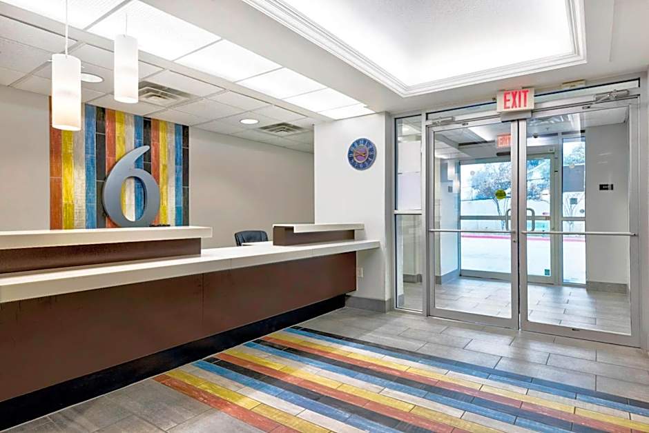 Motel 6-Marble Falls, TX