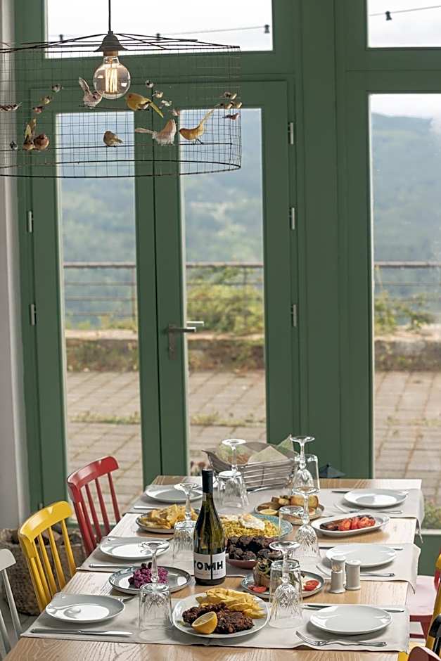 Foresta in Medias Mores