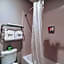 Moulton Inn & Suites By OYO