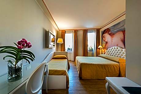 Superior Triple Room