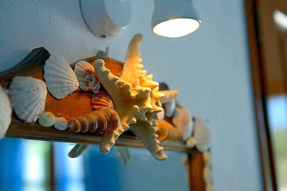 Elena Studios & Apartments