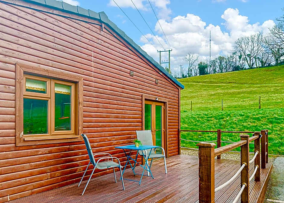 Pant Wilkin Lodges And Equestrian Centre