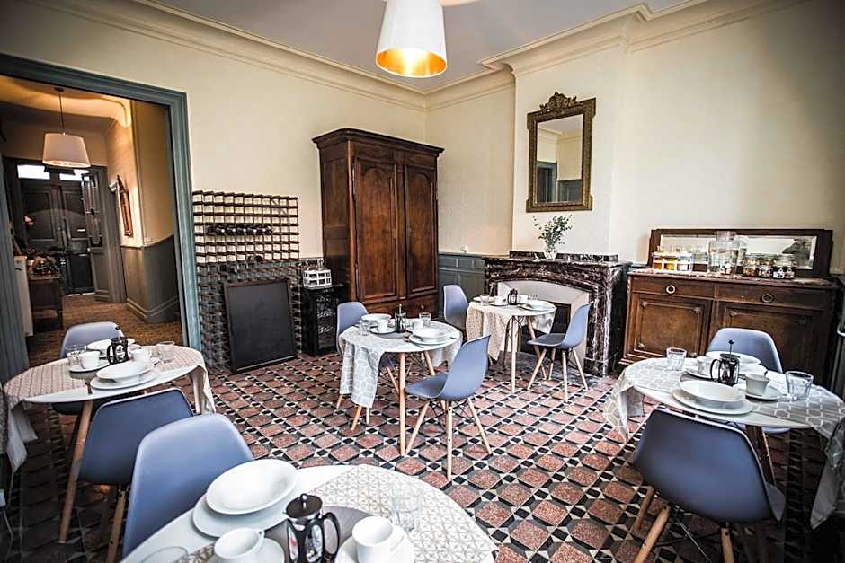 Carcassonne Townhouse