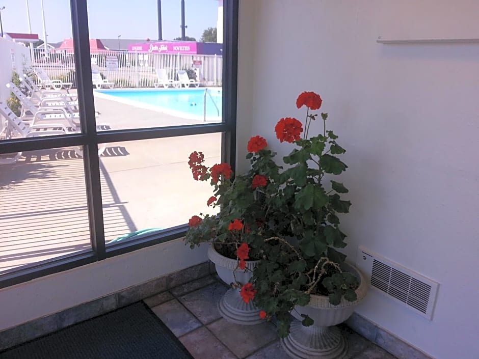 Americas Best Value Inn - Lincoln Airport