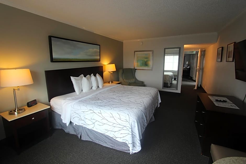 At Home Inn - Pensacola